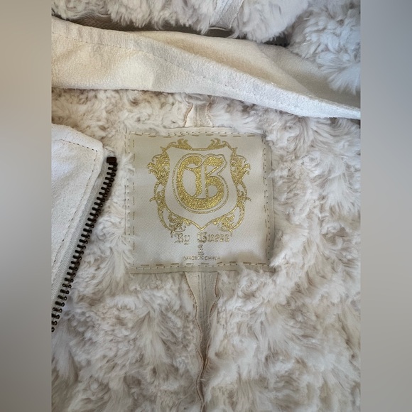 G by Guess Faux Fur/Suede Cream Womens Jacket - Picture 3 of 11